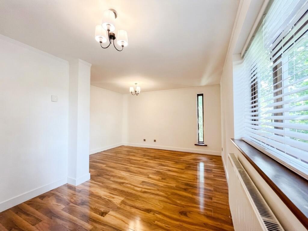 Apartment in Luton - View 4