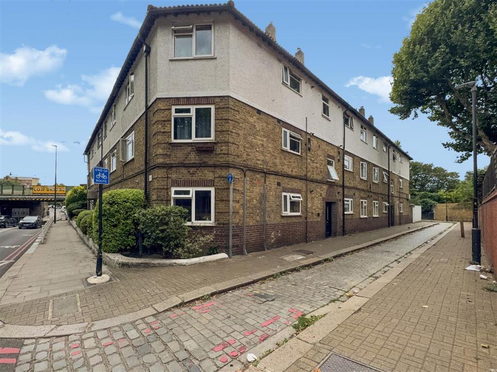 Main image of property: Latchmere Road, SW11