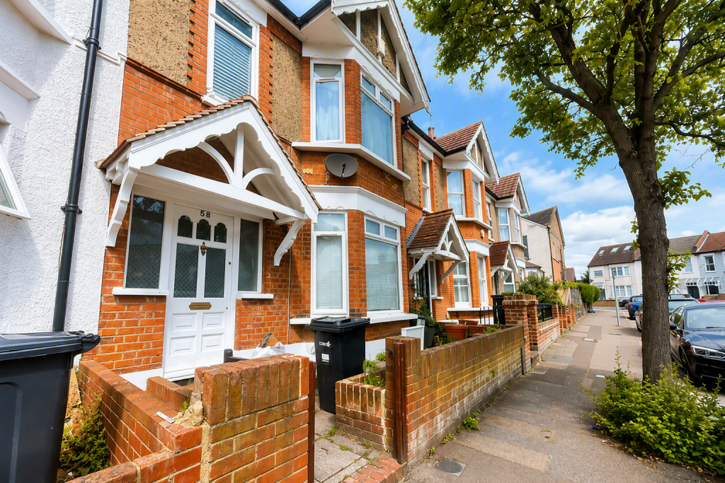 Main image of property: Alexandra Road, South Woodford, E18