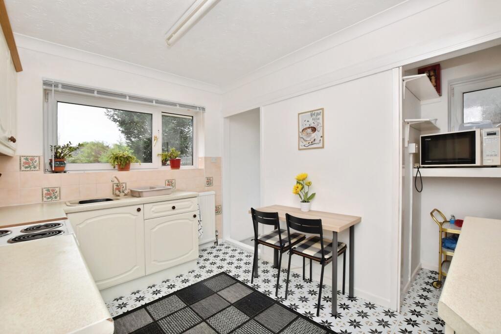 House in East Devon, Exmouth - More