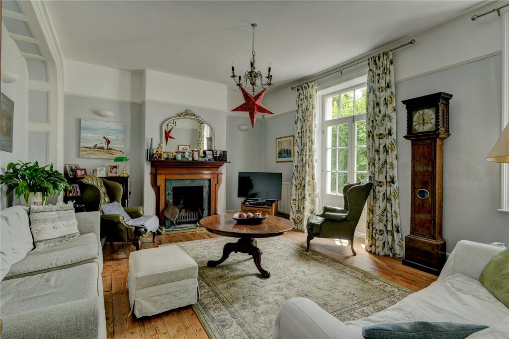 Honiton Road, Trull, Taunton, Somerset, TA3 photo 2