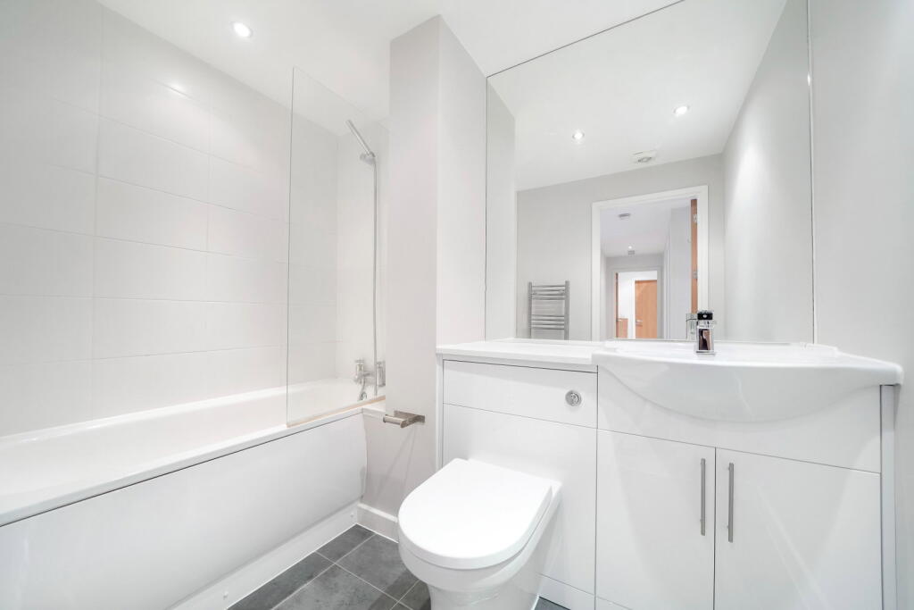 Apartment in London, Mildmay Park, Islington - More