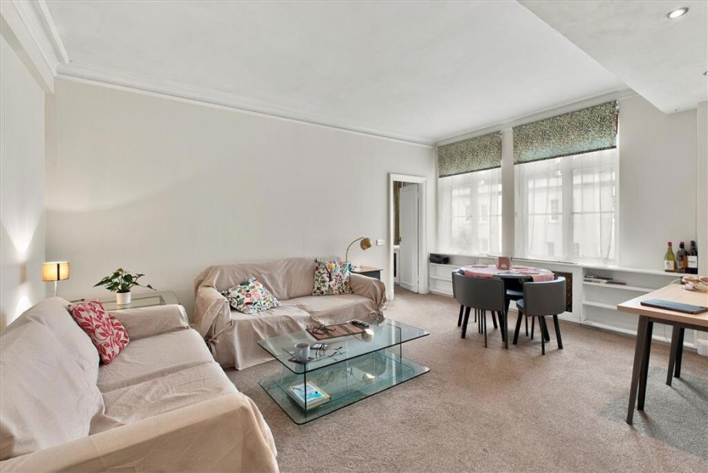 Apartment in London - View 2