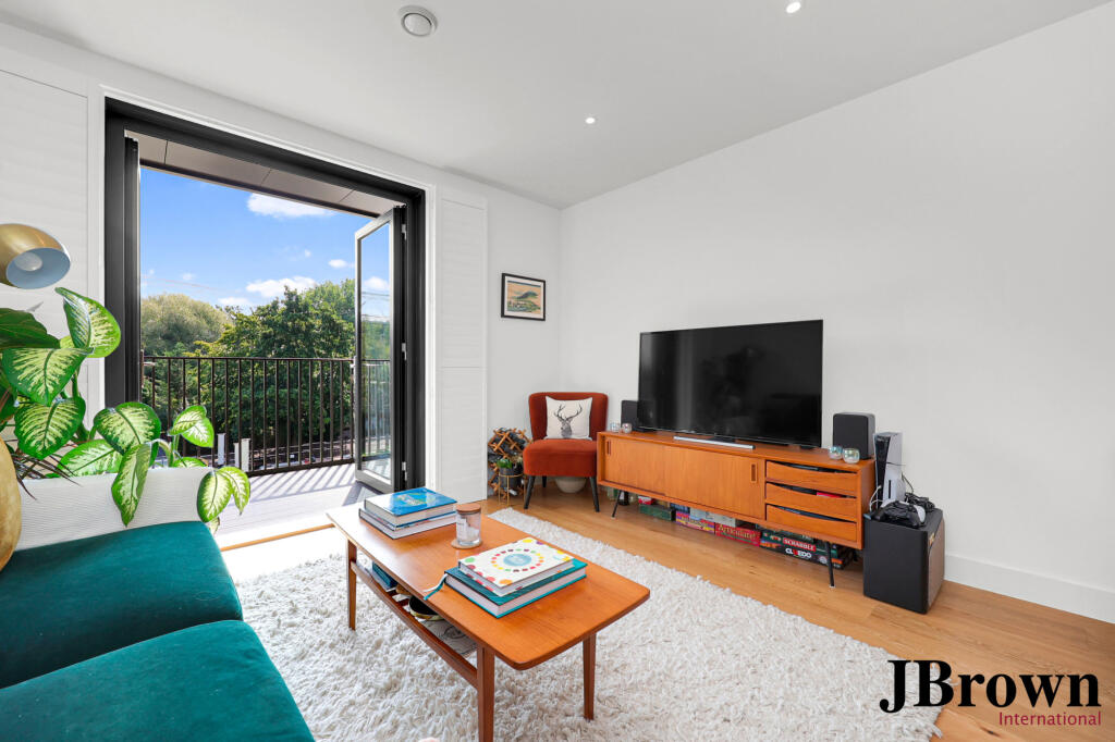 Apartment in London - View 5