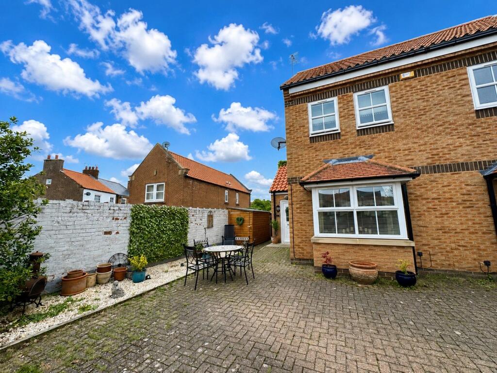 Main image of property: North Road, Stokesley, North Yorkshire, TS9 5DU