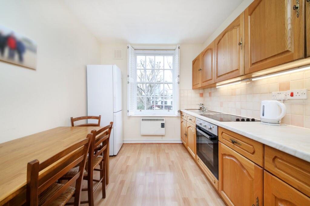 Apartment in London - View 3