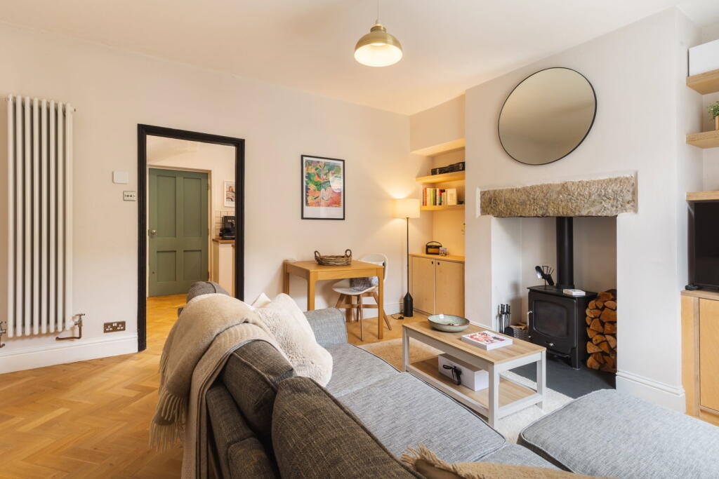 Whitlam Street, Shipley, BD18 4PE photo 4