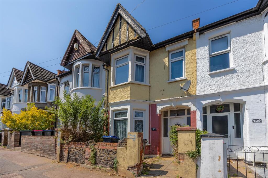 Main image of property: RAMUZ DRIVE, Westcliff-On-Sea
