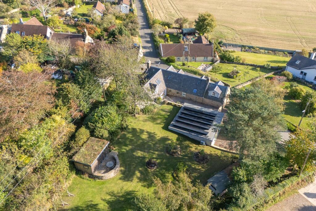 House in Kirkcaldy, Fife - More