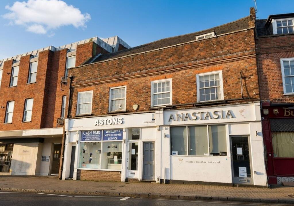 Main image of property: Flat 1, 97 St. Peters Street, St. Albans, Hertfordshire, AL1 3EN