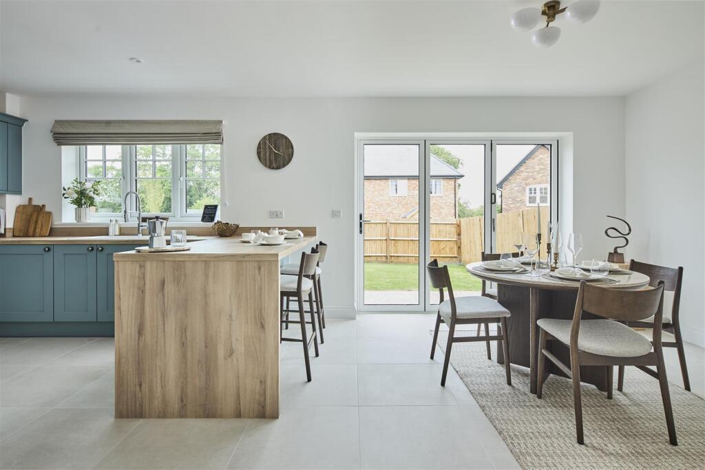 5 Blackfriars Lane, Arundel photo 4