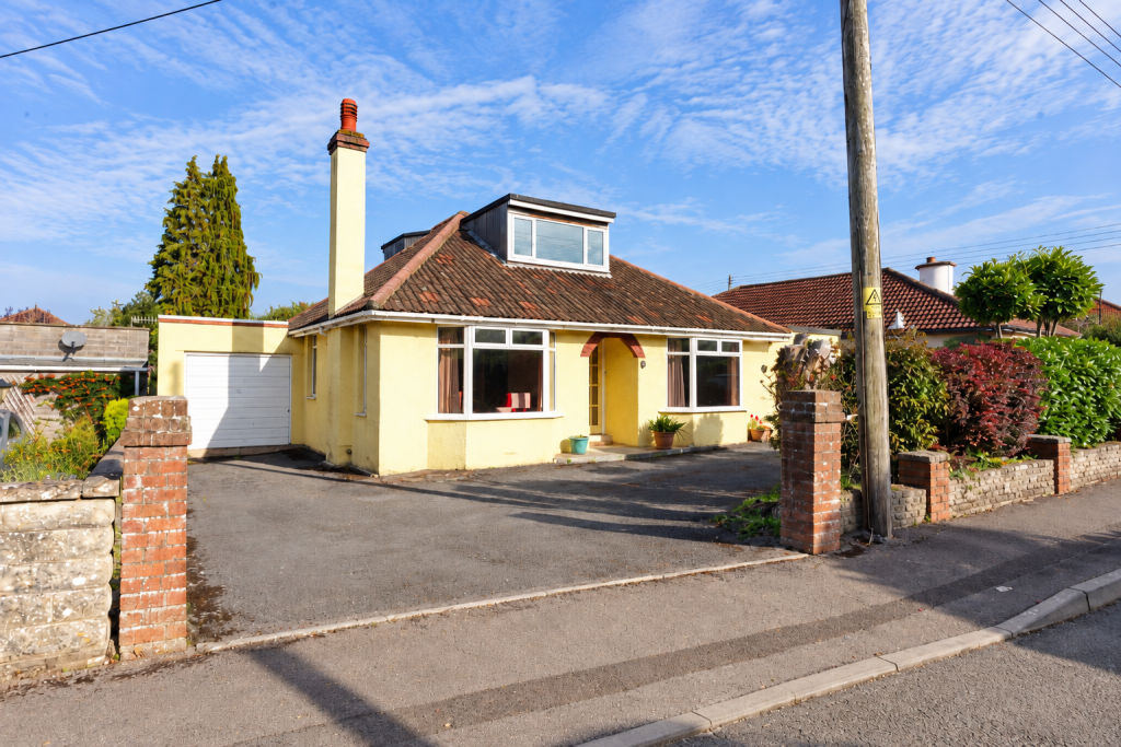 St. Andrews Road - Found in a large garden in a very well established central village close