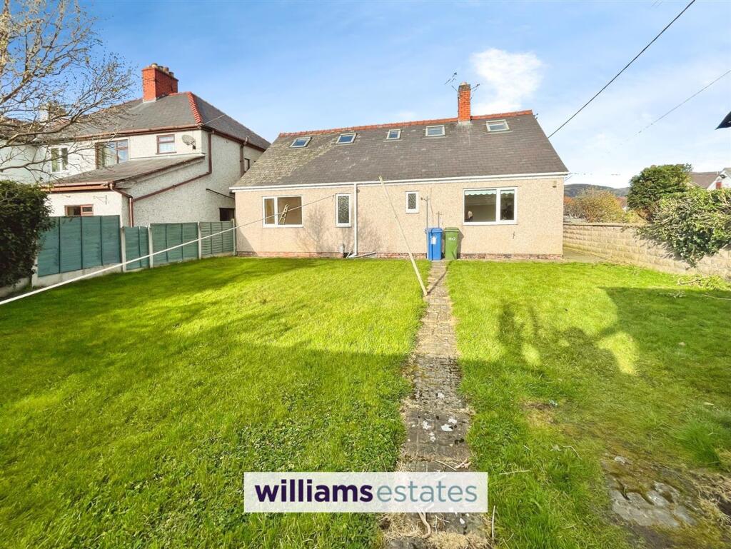 Denbigh Road, Ruthin, LL15 photo 4