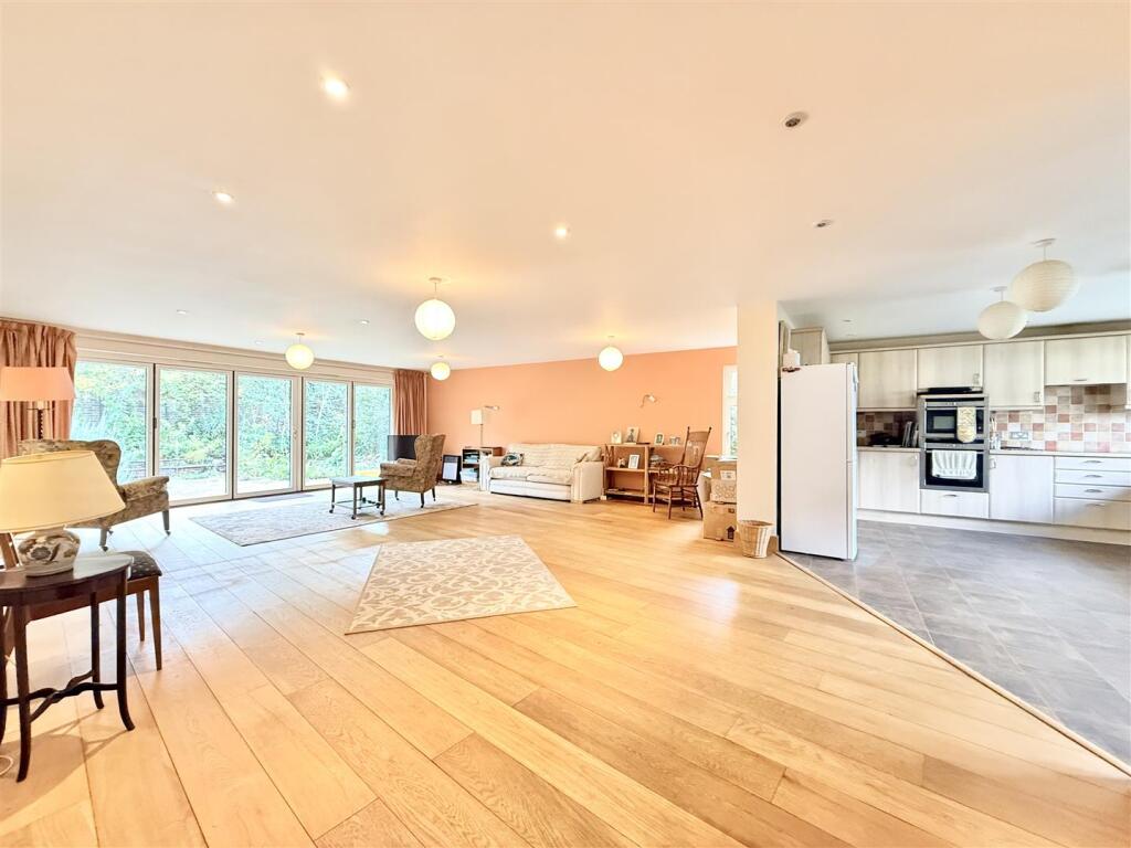 House in South Norfolk, Wymondham - View 3