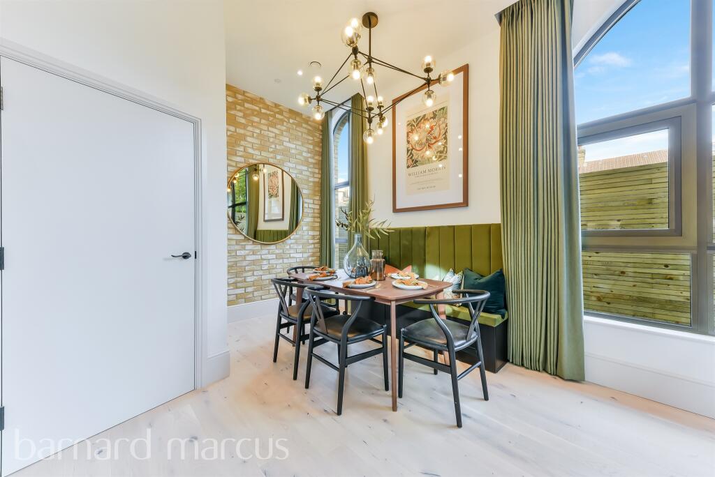 Apartment in London - View 3