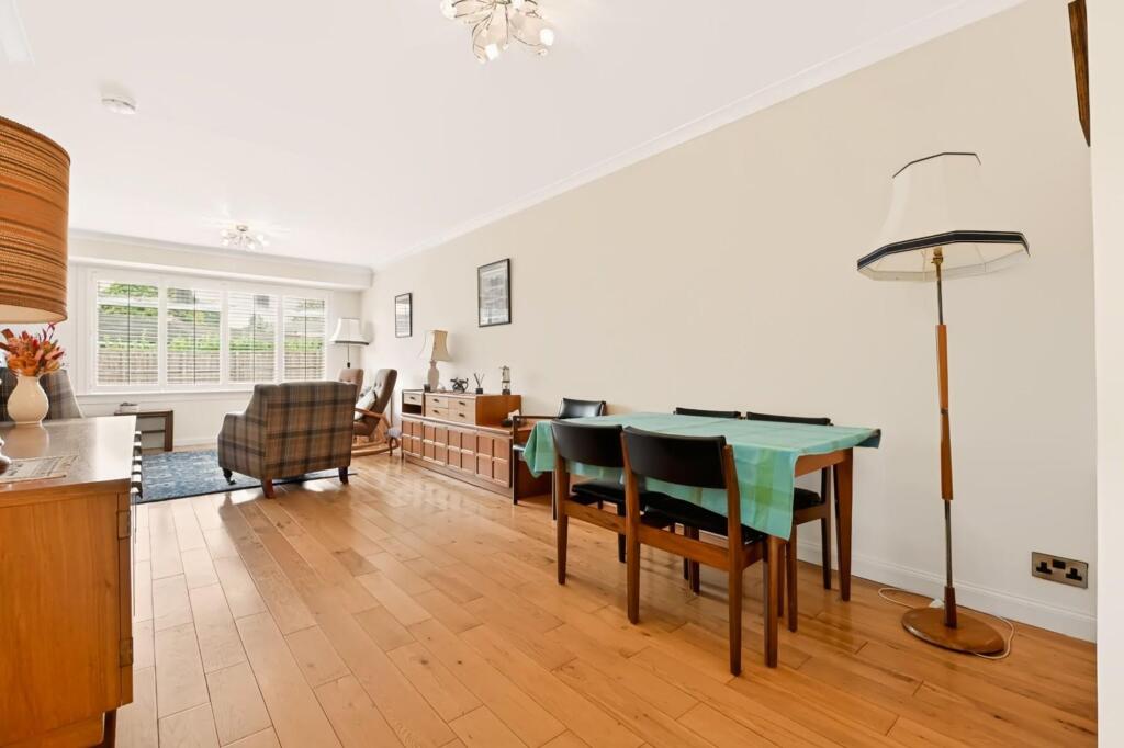 House in Kirkcaldy - More