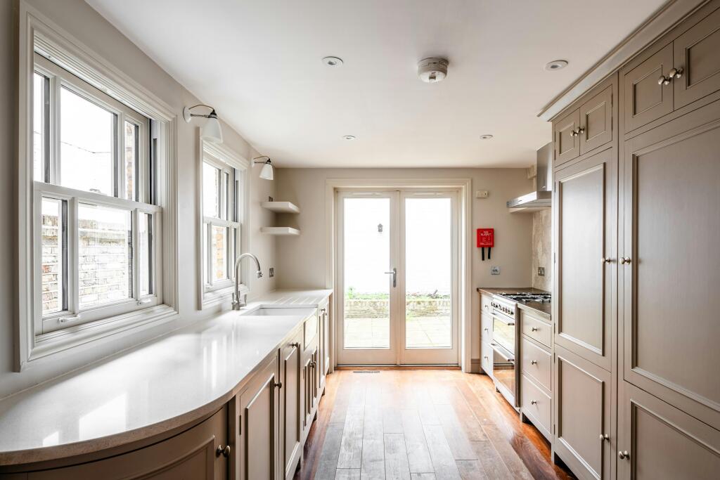 Woodseer St 22  Low Res 9.jpg