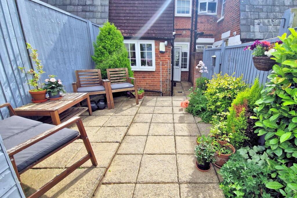 Main image of property: Lindsey Street, Epping
