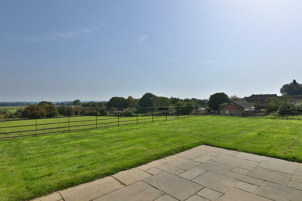 Church Hill, Stalbridge, Sturminster Newton photo 3