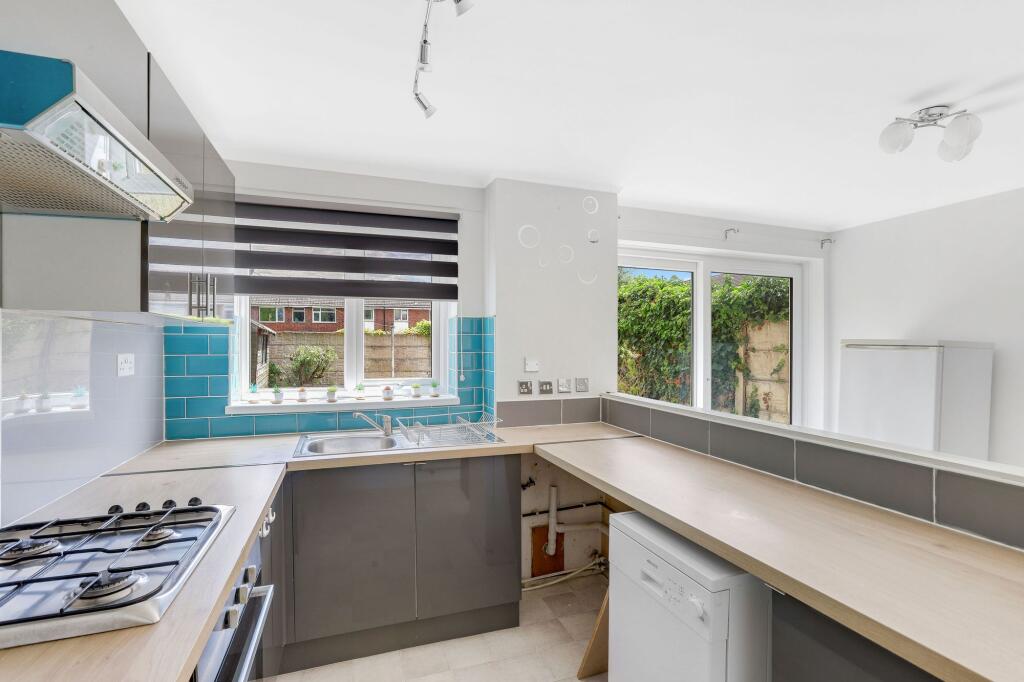 House in Nottingham, Carlton - View 2