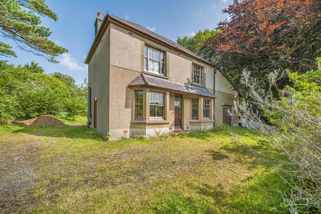 Main image of property: Wernffrwd, Llanmorlais, Swansea