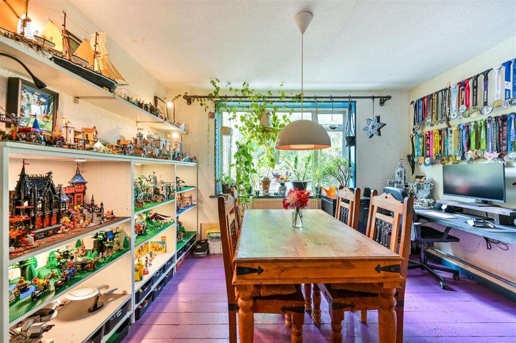 House in Reading - View 3