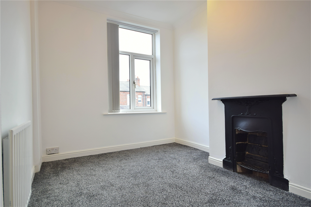 House in Stockport, Heaton Norris, Edgeley - More