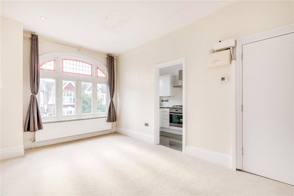 Apartment in London - View 4