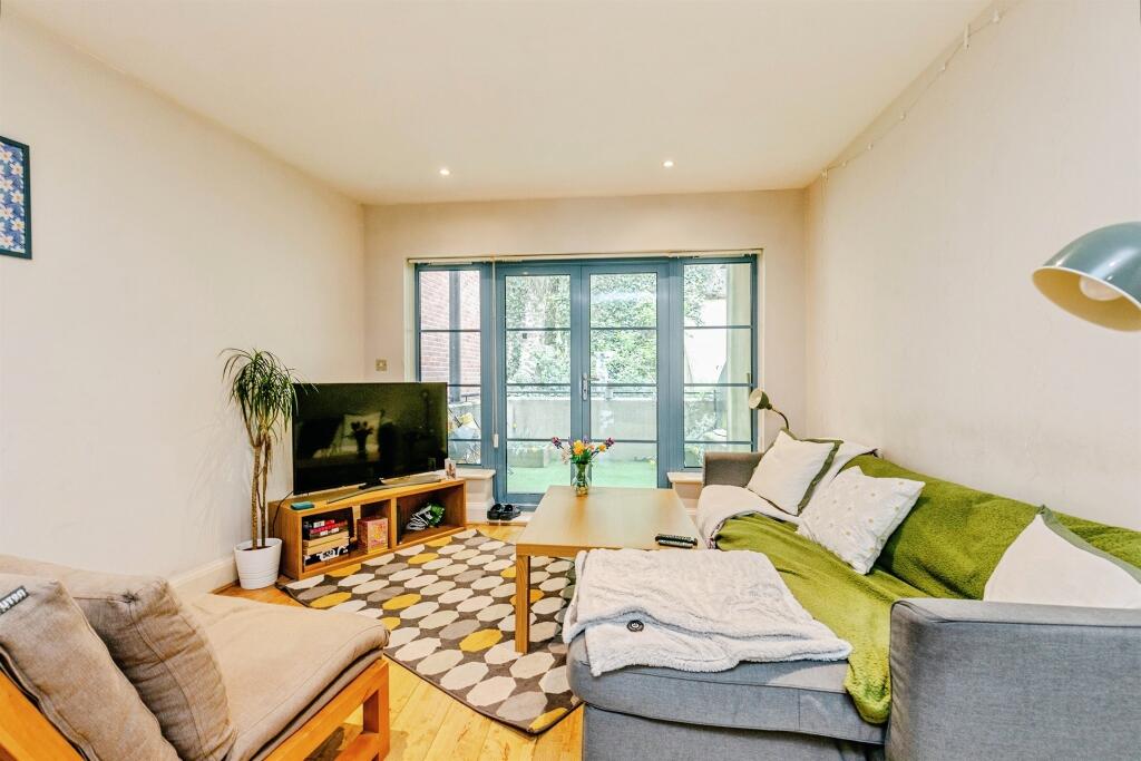 Main image of property: Hotwell Road, Bristol