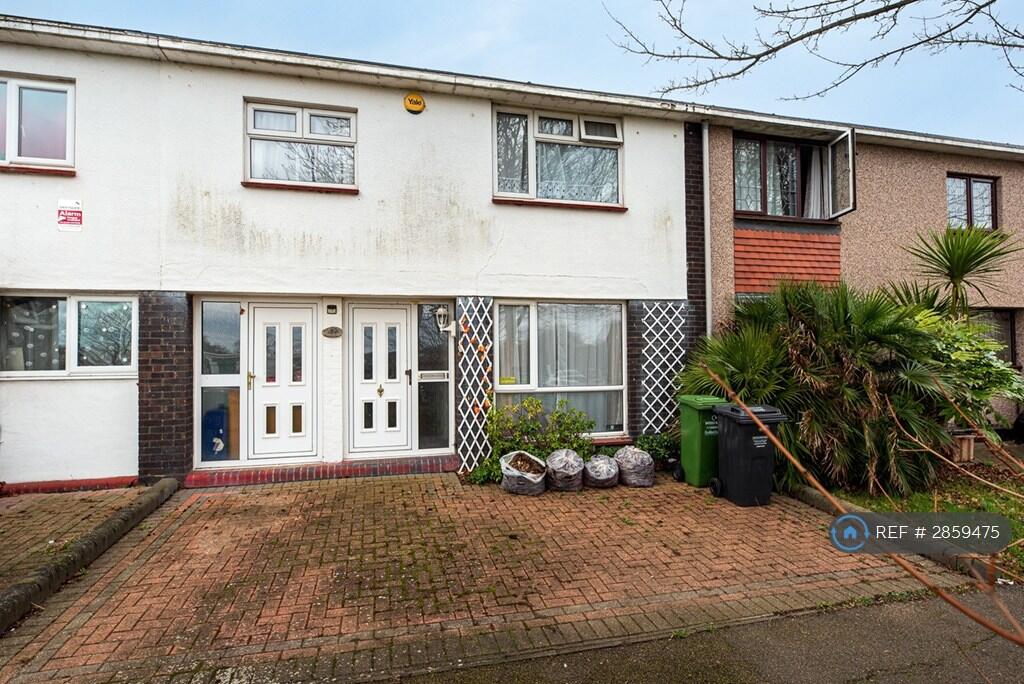 Main image of property: Kent View Road, Basildon, SS16