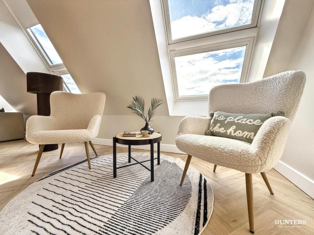 Apartment in Kirklees, Eightlands, Savile Town - More
