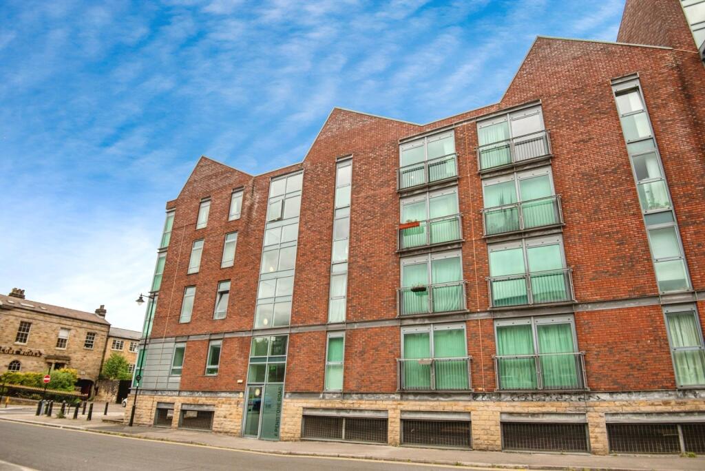 Main image of property: Penistone Road, Sheffield, S6
