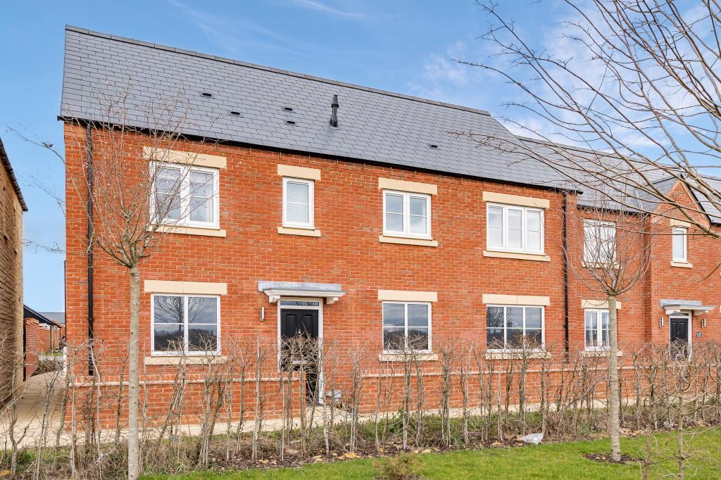 Main image of property: Heaton Road, Bicester, OX26