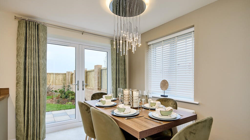 Main image of property: Seacroft,
Leeds,
LS14 6UH