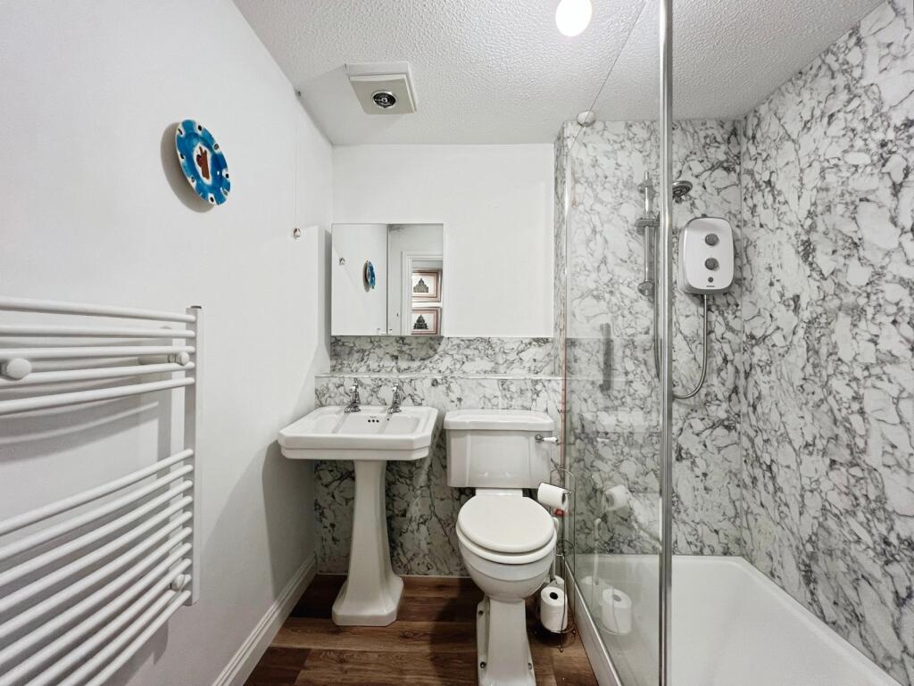 Apartment in Wychavon, Broadway - More