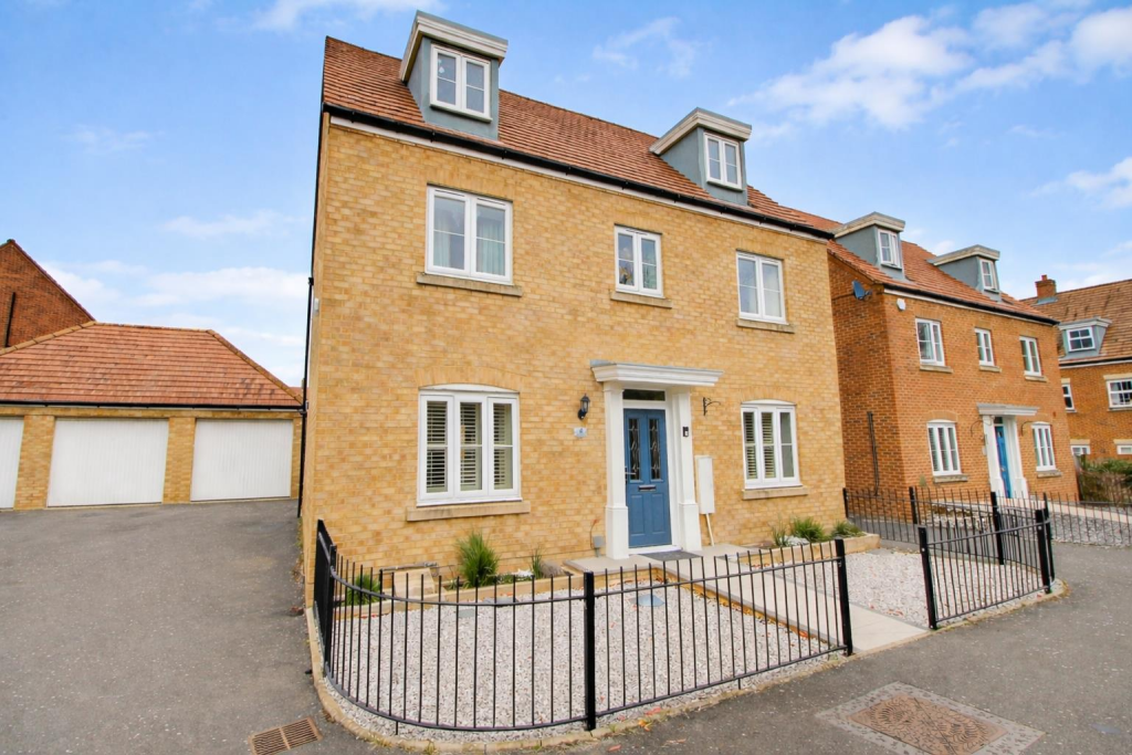 Main image of property: Egret Drive, Aspen Park