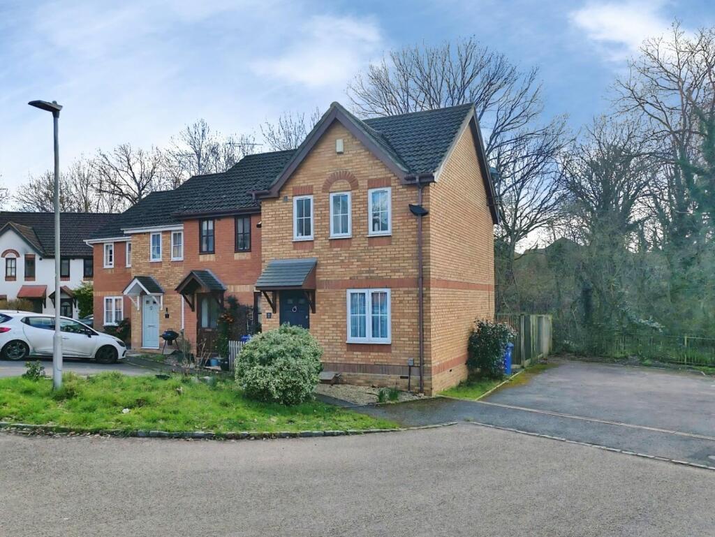 Main image of property: Sen Close, Bracknell, Berkshire, RG42 2QB