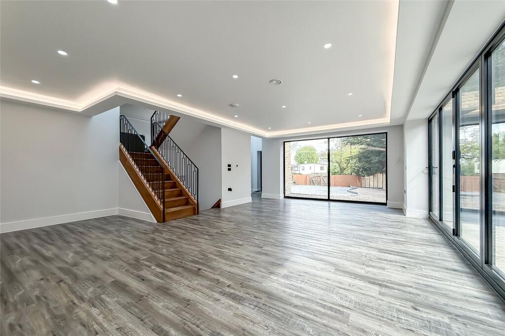 Additional image 4 of Wells Close, Harpenden, Hertfordshire, AL5
