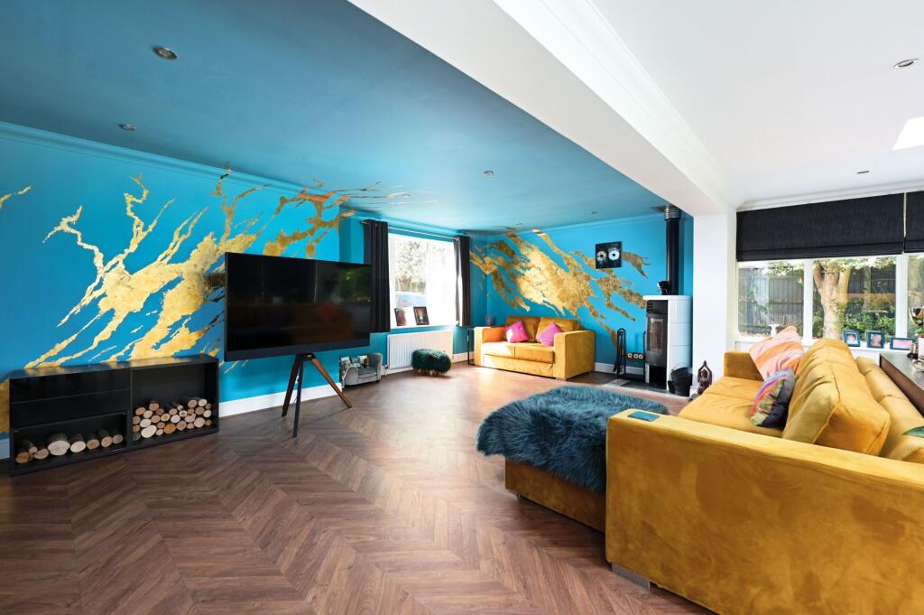 House in Guildford - View 4