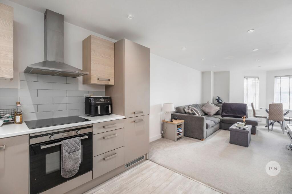 Additional image 3 of Casa, Bournemouth Road, Lower Parkstone, Poole BH14