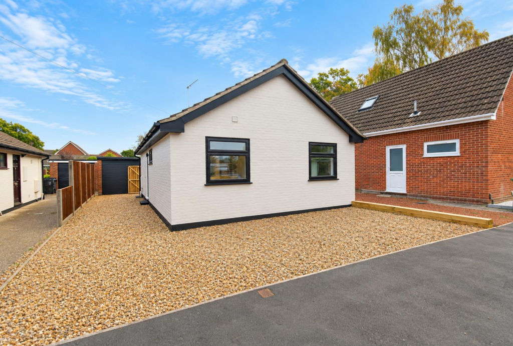 2-bed detached on Hammond Close, Sprowston, £275,000