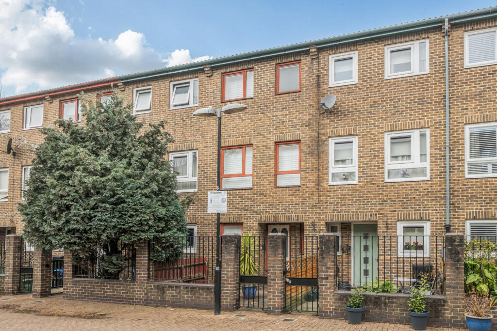 Main image of property: Lambeth Walk, London