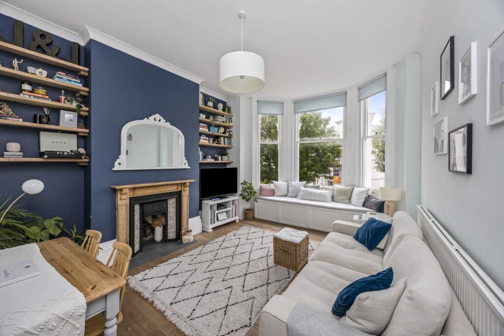 Apartment in Brighton & Hove, Brighton and Hove - View 2