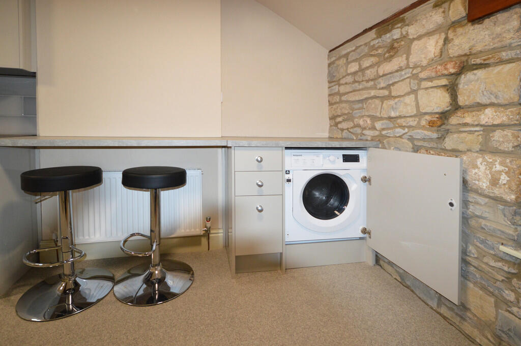 Apartment in Bristol - More