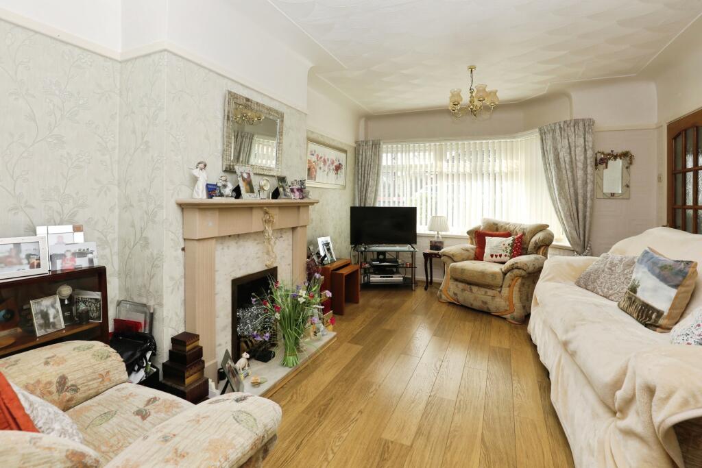 South Station Road, Liverpool, L25 photo 3