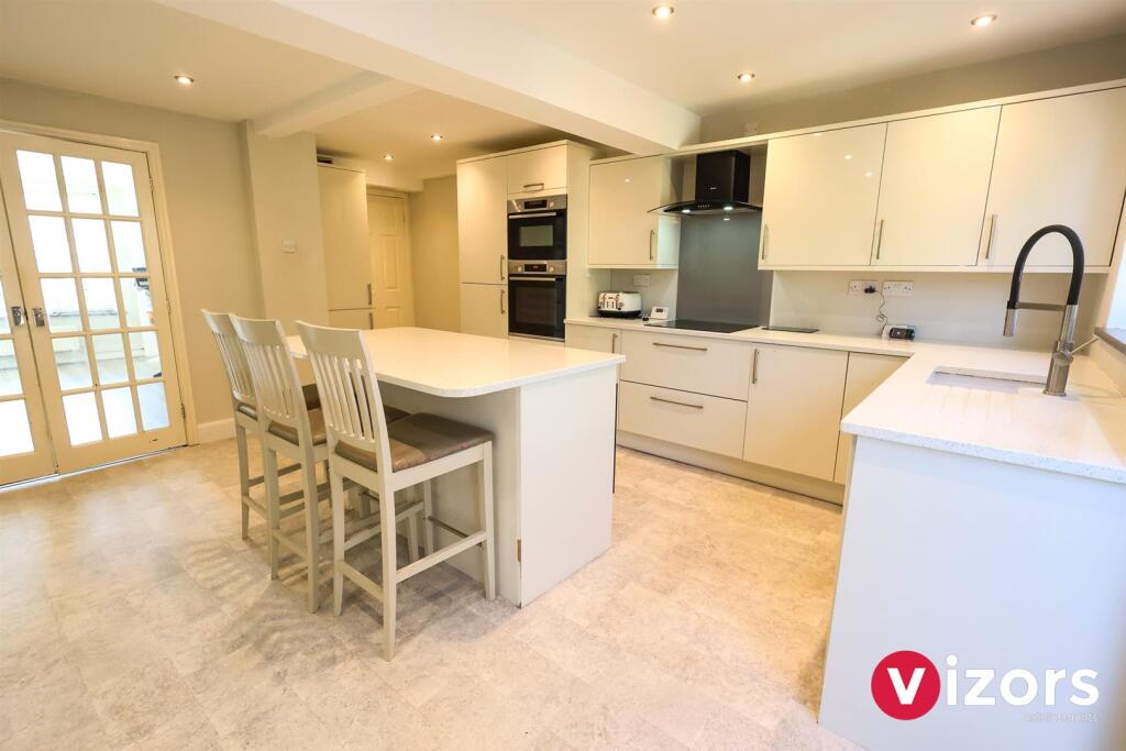 Additional image 3 of Warwick Close, Studley