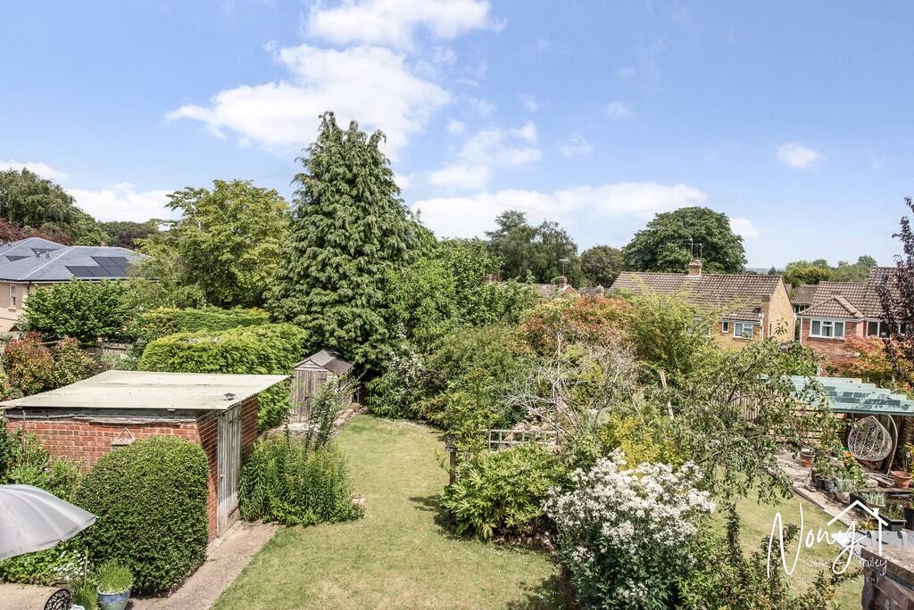Sawyers Close, Teg Down photo 4