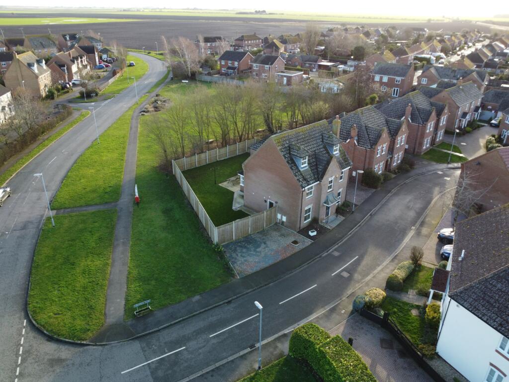 Cornfield Close, Deeping St Nicholas, PE11 photo 2