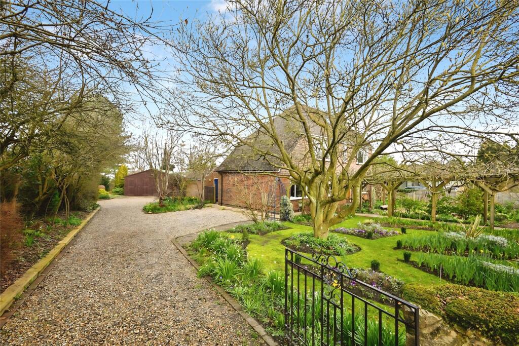 Main image of property: Dean Street, MAIDSTONE, Kent, ME15