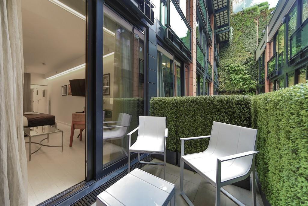 Main image of property: 120 Finchley Road, London, NW3 5JB